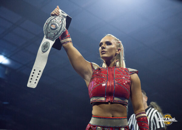 Kamille holds the NWA World Women's championship